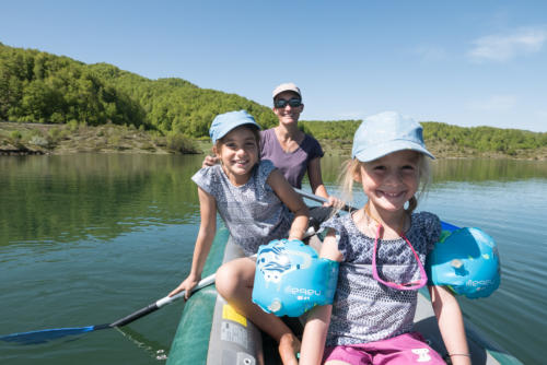 Canoë sur le lac de Aoos // Grèce