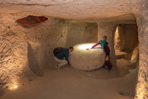 L'étrange ville souterraine de Kaymakli // Cappadoce