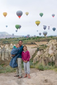 Le ballet des montgolfières au petit matin // Cappadoce