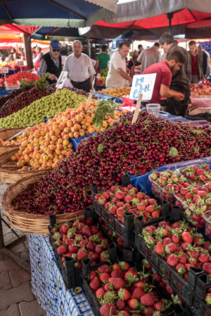 Des couleurs au marché d'Ürgüp - Cappadoce