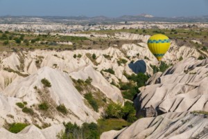 Le ballet des montgolfières au petit matin // Cappadoce