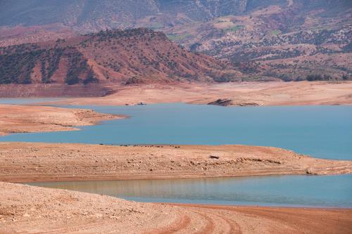 Bivouac au lac Bin-El-Ouidane