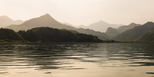 Canoë sur le lac Skadar // Montégnégro